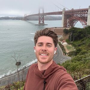 Meet your Posher, Chris